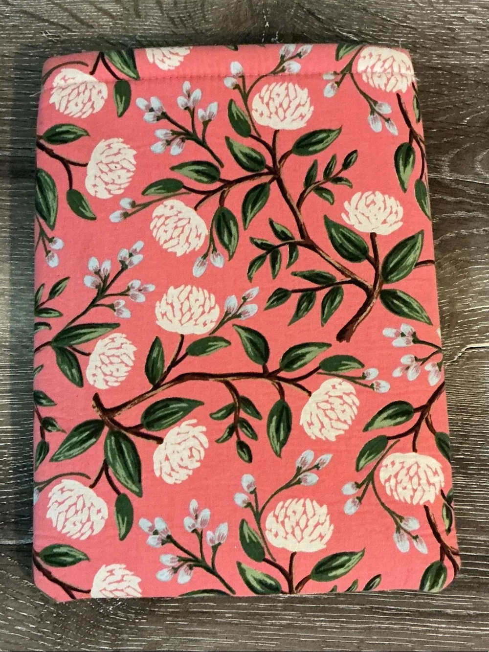 book beau Coral Pink Floral Fabric Book Sleeve Storage Lined 7.75x10.25 EUC